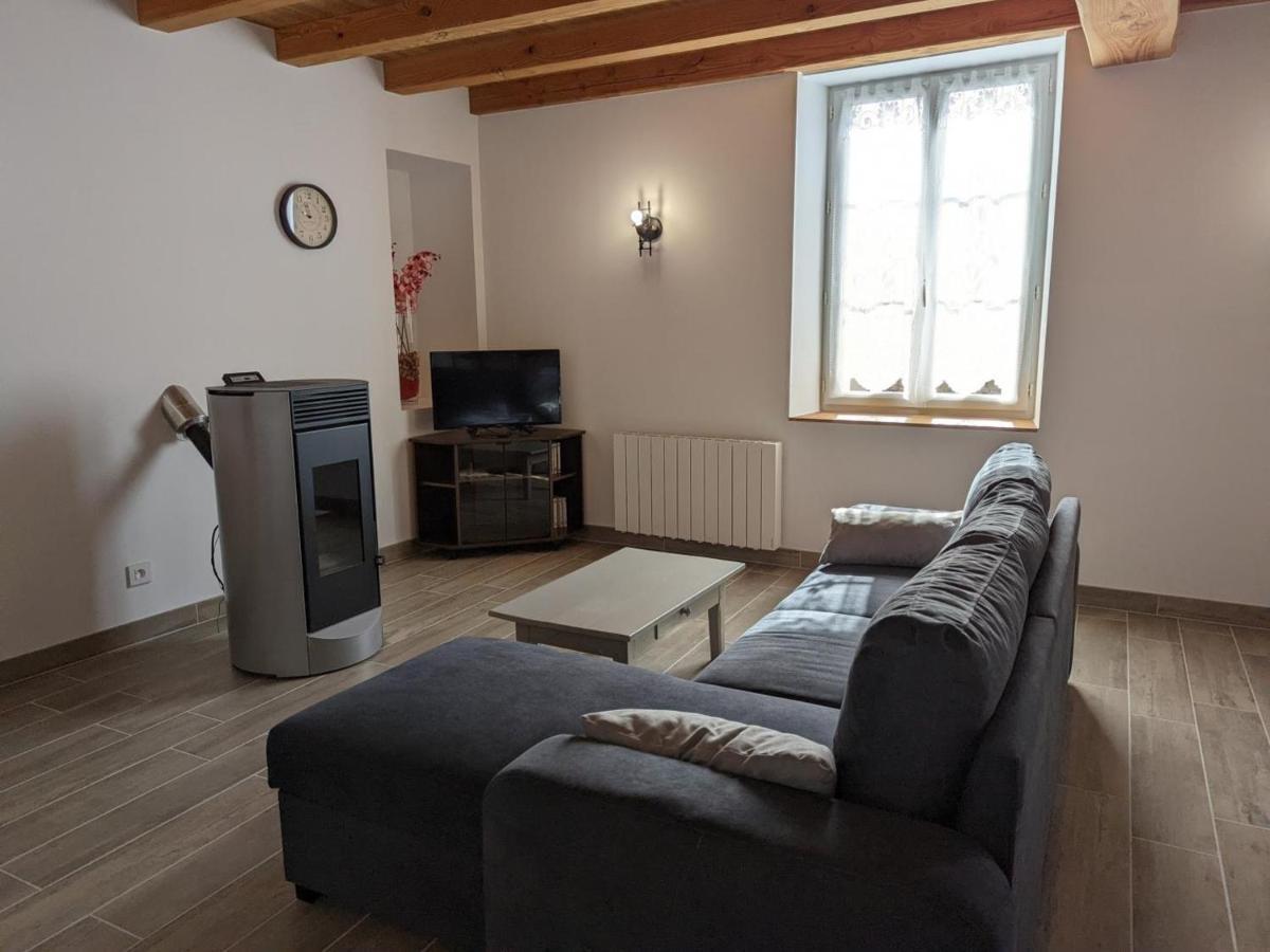 Maison Lumineuse Avec Cour Privative, Proche Sites Culturels, Tout Confort, Equipe Bebe, Wifi Inclus - Fr-1-653-98 Puyreaux Bagian luar foto