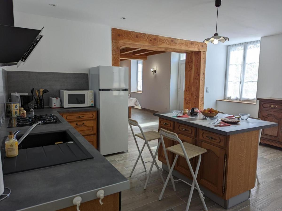 Maison Lumineuse Avec Cour Privative, Proche Sites Culturels, Tout Confort, Equipe Bebe, Wifi Inclus - Fr-1-653-98 Puyreaux Bagian luar foto