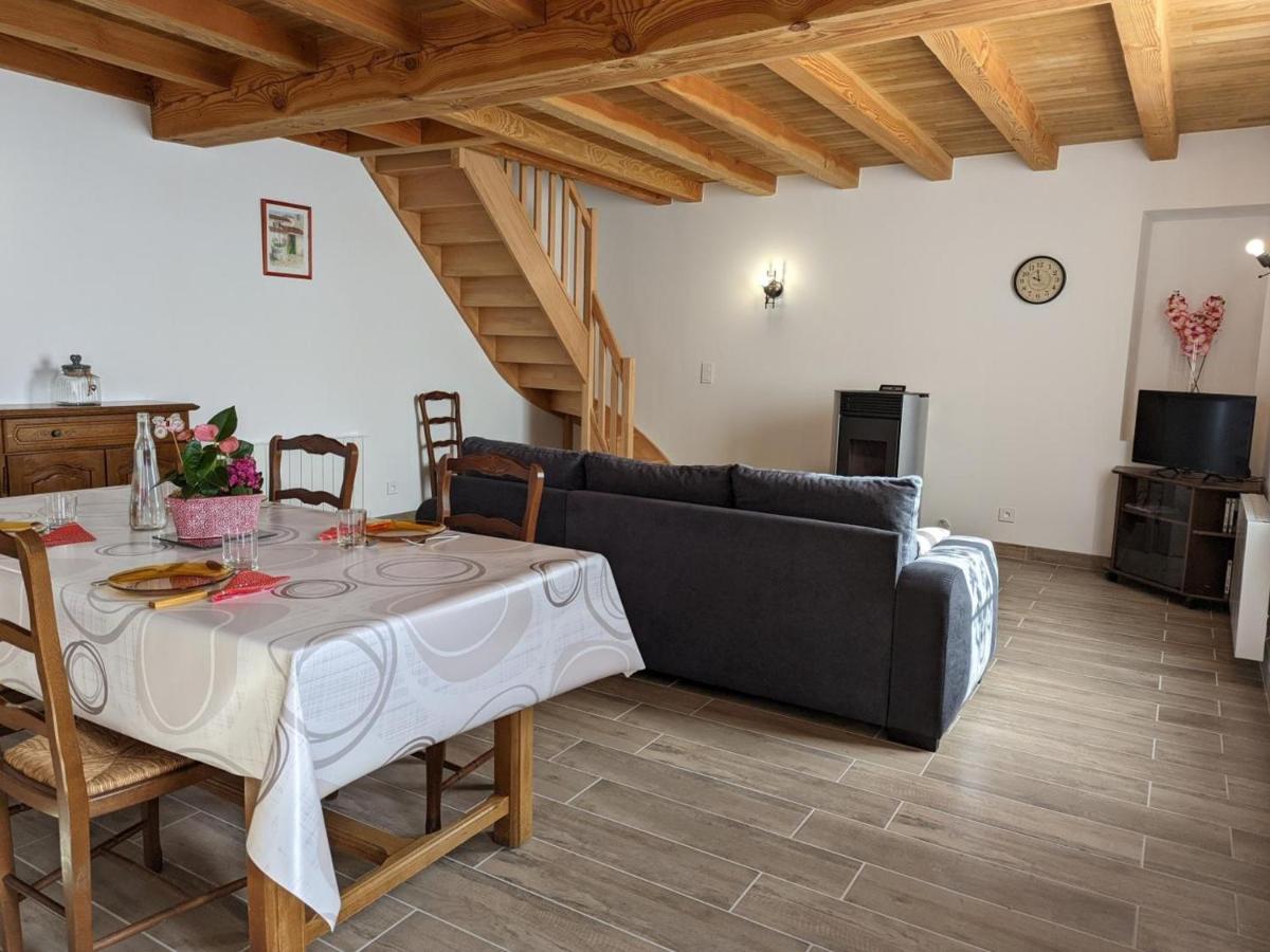 Maison Lumineuse Avec Cour Privative, Proche Sites Culturels, Tout Confort, Equipe Bebe, Wifi Inclus - Fr-1-653-98 Puyreaux Bagian luar foto