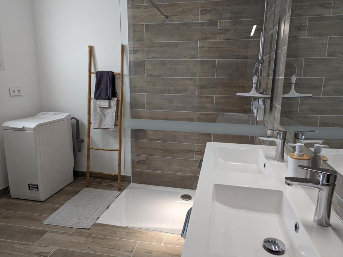 Maison Lumineuse Avec Cour Privative, Proche Sites Culturels, Tout Confort, Equipe Bebe, Wifi Inclus - Fr-1-653-98 Puyreaux Bagian luar foto