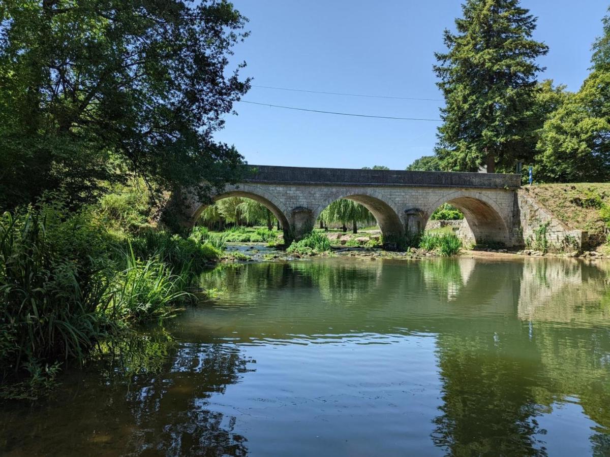 Maison Lumineuse Avec Cour Privative, Proche Sites Culturels, Tout Confort, Equipe Bebe, Wifi Inclus - Fr-1-653-98 Puyreaux Bagian luar foto